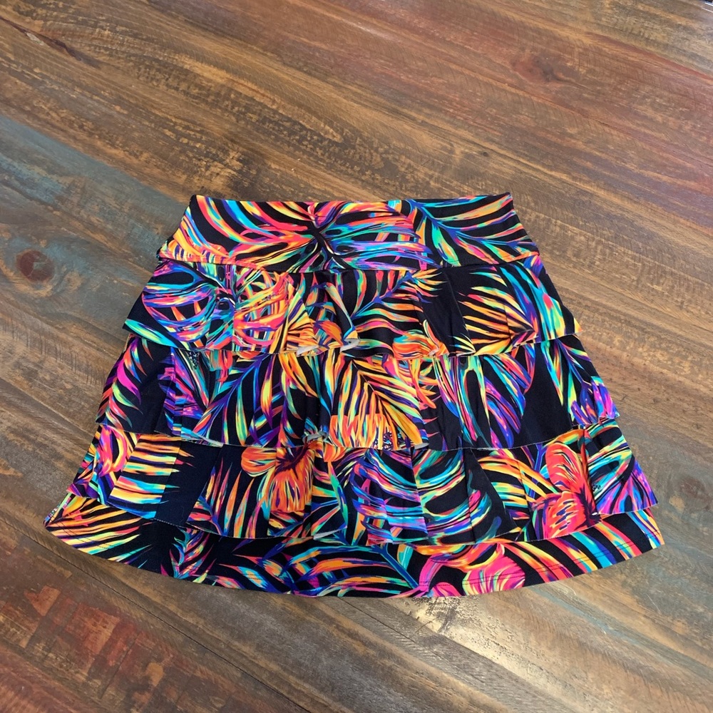 Dona Jo Shakira skirt, size 8-10